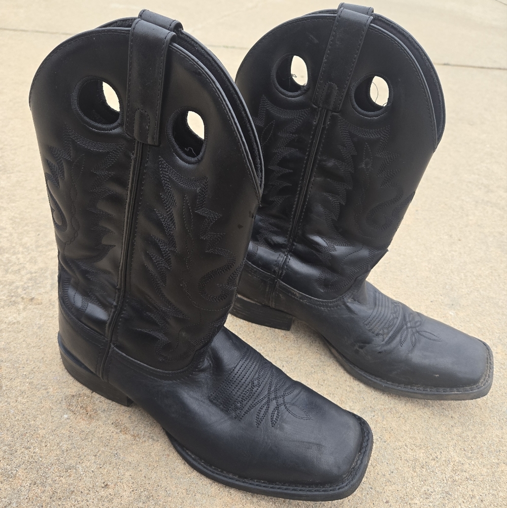 Rocky Mountain Men's sz 11D cowboy boots square toe western